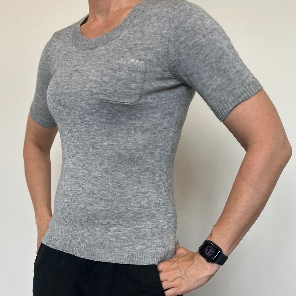 Banana Republic Gray Short Sleeve Sweater - Size S
